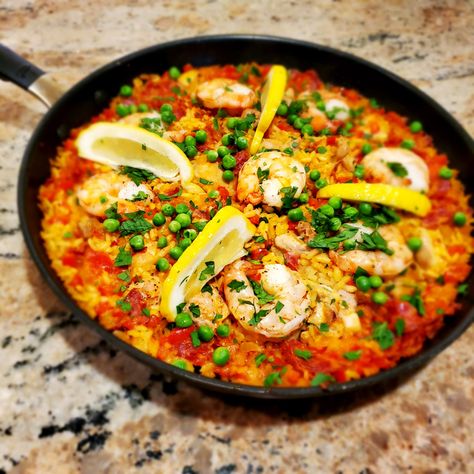 Recipes From Scratch, Scratch Cooking, Paella Pan, Chorizo Sausage, Spanish Cuisine, Large Shrimp, Healthier Recipes, Skinless Chicken Thighs, Frozen Peas