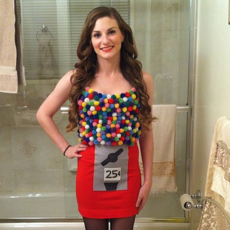 Gumball Machine Halloween Costume, Gumball Costume, Cheap Halloween Costumes Diy, Easy Homemade Halloween Costumes, Gumball Machine Costume, Best Diy Halloween Costumes, Most Popular Halloween Costumes, Diy Gumball Machine, Creative Halloween Costumes Diy