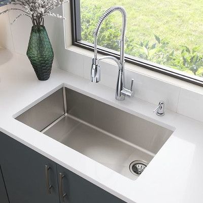 Elkay Crosstown 31.5" x 18.5" Stainless Steel Single Bowl Undermount Kitchen Sink Elkay Sink, Kitchen Sink Remodel, Kitchen Sink Install, Kitchen Sink Sizes, Kitchen Sink Window, Contemporary Kitchen Sinks, Kitchen Sink Design, Sink Sizes, New Countertops