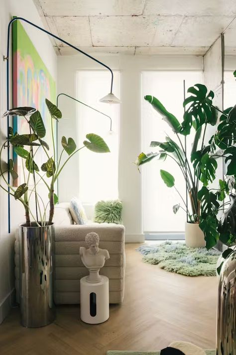 My House: Inside Mikei Huang’s Color-Curious, Splashy Bushwick Apartment - Dwell Art On The Wall, Staircase Outdoor, Farmhouse Scandinavian, Dwell Magazine, Plant Kitchen, Green Color Palette, High Pile Rug, Green Colour Palette, House Inside