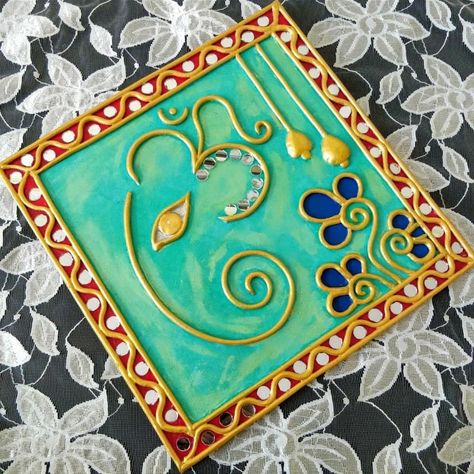 Shilpakar Clay Craft On Canvas, Lippan Art Of Ganesha, Lip Pan Art Ganesha, Ganesha Mural Art, Ganesha Clay Mural Art, Lippon Art Ganesha, Clay Art Ganesha, Clay Art On Board, Lipan Art Ganesha