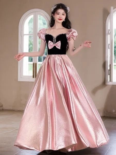 Ballkjoler Pink Satin Prom Dress, Prom Formal, Candy Pink, Formal Dresses Prom, Pink Candy, Pink Satin, Square Necklines, Square Neckline, Floor Length