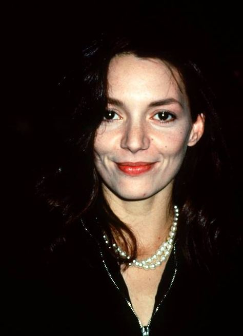 Joanne Whalley filterui:face-face filterui:photo-photo filterui ... Joanne Whalley, Artemisia Gentileschi, Open Quotes, Old Hollywood Stars, Beating Heart, Absolutely Fabulous, Meryl Streep, Badass Women, Hollywood Stars