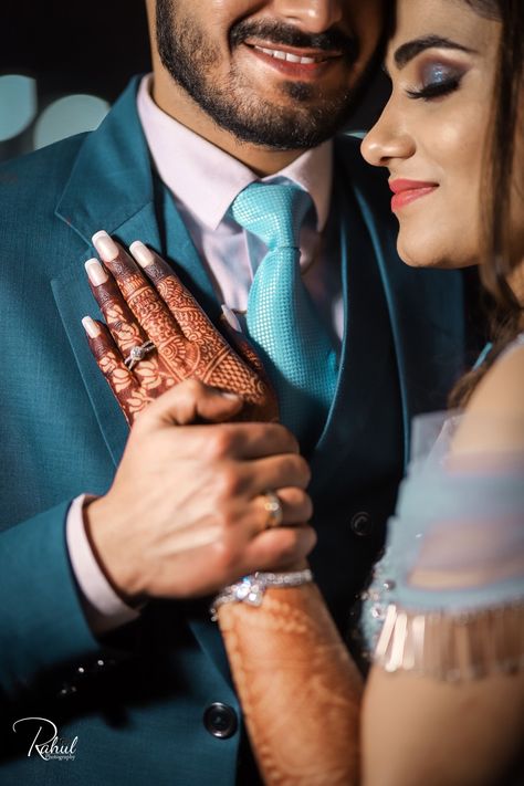 #Ringceremony #engagement Rings Engagement Pose Indian, Ringceremony Pose, Ring Ceremony Photography Engagement Photos, Ring Ceremony Couple Poses, Engagement Couple Poses Indian, Ring Ceremony Photography, Reception Pose, Couple Poses Indian, Engagement Couple Poses