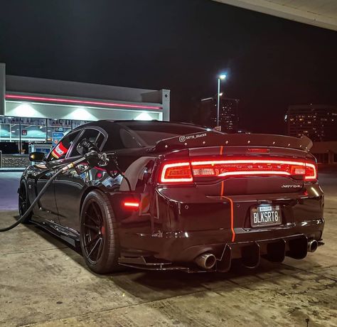 2014 Charger Rt, Modified Dodge Charger, Dodge Charger Rt 2019, Dodge Rt Charger, 2014 Srt8 Charger, Blacked Out Charger, Street Race Aesthetic, Hellcat Charger Aesthetic, Dodge Charger Aesthetic Wallpaper