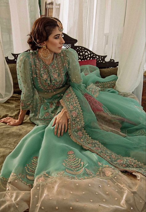 Sea Green Lehenga, Organza Anarkali, Zara Shahjahan, Pakistani Couture, Green Lehenga, Pakistani Fancy Dresses, Desi Clothes, Bridal Dress Fashion, Pakistani Bridal Dresses