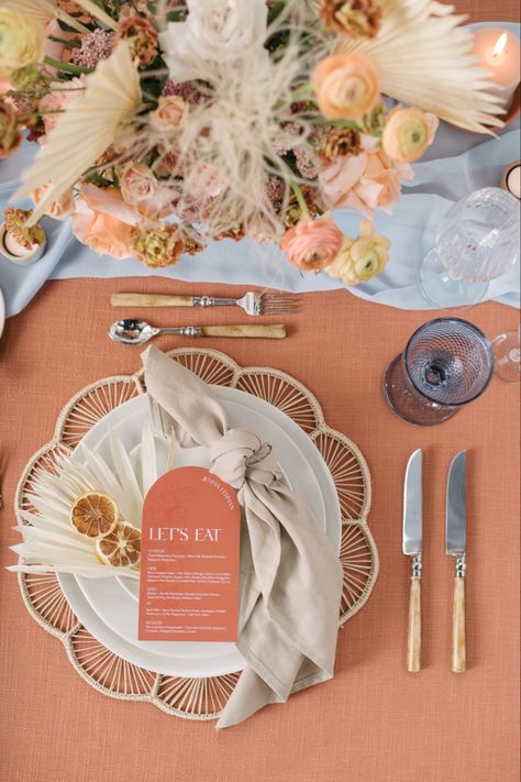 Peach Autumn Wedding, Terracotta Napkin Table Setting, Light Blue Terracotta Wedding, Peach And Blue Wedding Theme, Salmon Wedding Colors, Peach Table Setting, Peach Boho Wedding, Boho Wedding Tablescape, Dried Floral Wedding