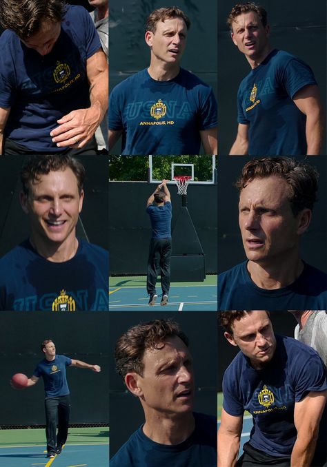 It has been way too long since I saw this!!! #Fitz playing basketball!!! #TonyGoldwyn Fitzgerald Grant Aesthetic, Fitz Grant, Fitz And Olivia, Scandal Season 1, Fitzgerald Grant, Kerry Washington Scandal, Olivia And Fitz, Tony Goldwyn, Olivia Pope