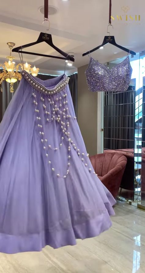 Purple Colour Lehenga, Light Purple Lehenga, Cheap Outfits, Purple Lehenga, Cute Cheap Outfits, Indian Bridesmaid Dresses, Beautiful Lehenga, Black Lehenga, Bridal Jewelery