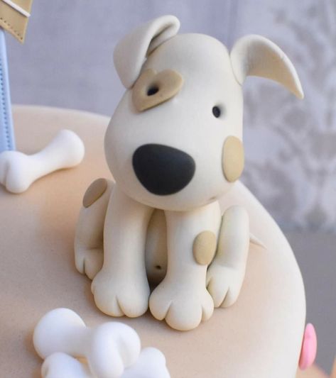 Fondant Puppy Tutorial, Fondant Dog Tutorial Step By Step, Modeling Chocolate Figures, Fondant Cake Decorations, Chien Jack Russel, Fondant Dog, Puppy Cake, Dog Cake Topper, Cake Topper Tutorial