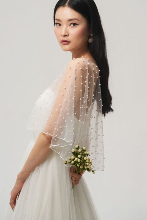 Jenny By Jenny Yoo, Jenny Yoo Bridal, Mode Chanel, Gaun Fashion, Chic Brides, Bridal Separates, Bridal Cape, Jenny Yoo, So Fresh