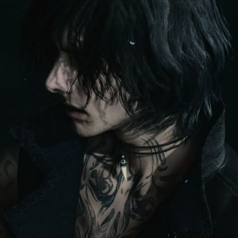 Goth Guy, V Devil May Cry, Zack Fair, Emo Pfp, Goth Guys, Goth Boy, Vampire Boy, Emo Guys, Estilo Punk