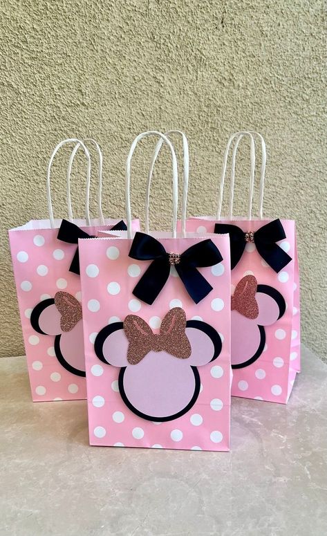 Mickie Mouse Party, Minnie Mouse Party Favor, Minnie Mouse Gifts, Minnie Mouse Birthday Theme, Minnie Mouse Theme Party, Minnie Mouse Birthday Party Decorations, Happy Birthday Kids, Minnie Mouse Theme, Party Favor Bag