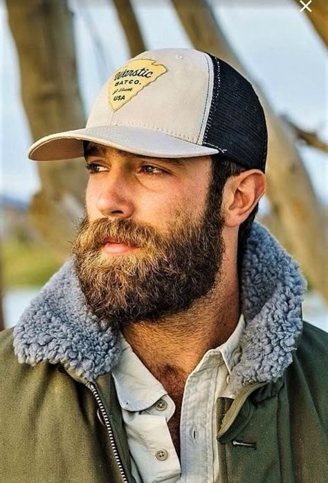 Rugged Bearded Men, Beard Reference, Daniel Norris, Beard Suit, Beard And Mustache Styles, Man With A Beard, Beard Care Products, Big Beards, Scruffy Men