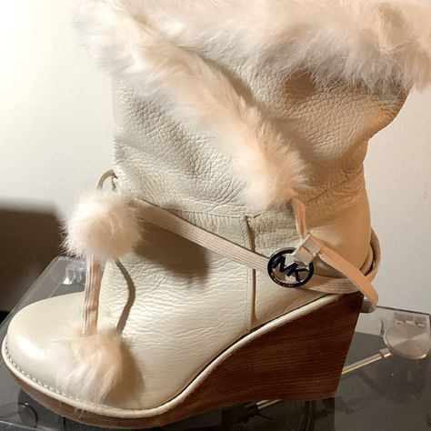 Brand New Michael Kors High Wedge Boots With Fur Trim Boots With Fur Trim, Boots With Fur, Taupe Boots, Vintage Sandals, Zipper Heels, 2000s Fashion Outfits, Brown Booties, Wedge Ankle Boots, Vintage Boots