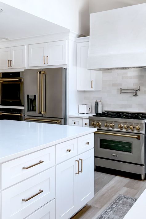 Stainless And Gold Appliances, Zline Appliances In Kitchen, Zline Autograph Edition In Kitchen, Z Line Appliances, Gold Appliances Kitchen, White And Gold Kitchen Appliances, White Kitchen Stainless Appliances, White And Gold Appliances, Cream And Gold Kitchen