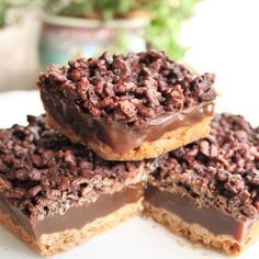 Krispie Toffee Squares Toffee Squares, Desserts Nutella, Dessert Squares, Biscuits Diététiques, Toffee Bars, Snickerdoodle Cookies, Dessert Bar Recipe, Cookie Bar Recipes, Crispy Treats