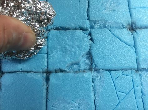 I've been asked for a step by step tutorial as to how I am making my dungeon tiles - I always find that writing it up the process as a bl... Dnd Diy, Foam Carving, Dnd Crafts, Dungeon Tiles, Scalpel, Dnd Miniatures, Miniatures Tutorials, Miniature Diy, D Craft