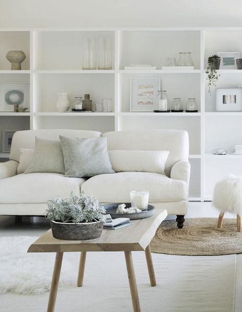 Add character to an all-white Scandi living room with textured furnishings and plenty of display storage for showcasing prized trinkets. Click link in bio for more Scandi decor ideas #homedecor Image: The White Company White Decorating Ideas, Scandi Living Room, Modern White Kitchen, Scandi Furniture, Scandi Living, Snug Room, White Lounge, White Furniture Living Room, Scandi Decor