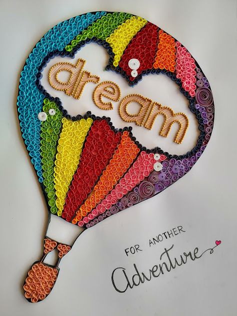 Artbeat Moments: Quilling- Hot air balloon Quilled Balloons, Hot Air Balloon Art Project, Hot Air Balloon Mandala, Paper Quilled Hot Air Balloon, Hot Air Balloon String Art Template, Hot Air Balloon Paper, Construction Paper Crafts, Art Beat, Quilling Work