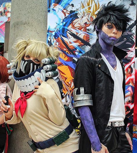 Himiko Toga and Dabi cosplay from My Hero Academia at Anime Expo 2018  #AnimeExpo #AnimeExpo2018 #AX2018  #myheroacademiacosplay #bokunoheroacademia #izukumidoriya #izukumidoriyacosplay #deku #dekucosplay #HimikoToga Toga Halloween Costume, Toga And Dabi, Dabi Cosplay, Izuku Midoriya Cosplay, Deku Cosplay, Anime Cosplay Ideas, Duo Costumes, My Hero Academia Cosplay, Short Red Hair