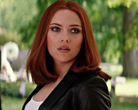 #tonystark #ironman #robertdowneyjr #marvel #mcu #avengers #avengersendgame #avengersinfinitywar #blackwidow #natasharomaoff Scarlett Johansson Gif, Emily Ratajkowski Outfits, Marvel Gif, Black Widow Avengers, Natasha Romanoff Black Widow, Captain America The Winter Soldier, Marvel Daredevil, Captain America Winter Soldier, Black Widow Natasha