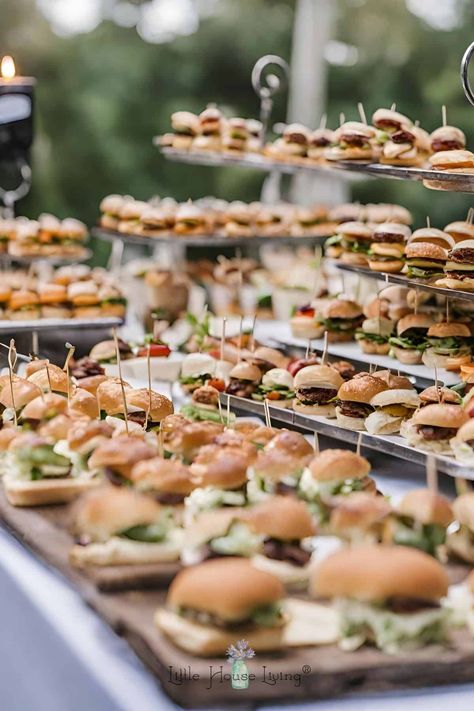 15 Cheap Wedding Food Ideas for a Crowd - Little House Living Casual Wedding Food, Cheap Wedding Food Ideas, Food Ideas For A Crowd, Cheap Wedding Food, Wedding Reception Appetizers, Slider Station, Rehearsal Dinner Food, Asian Food Appetizers, Autumn Wedding Food