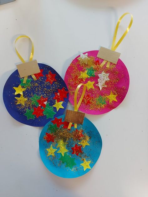 Classroom Christmas Decorations, Christmas Art For Kids, Preschool Christmas Activities, Christmas Art Projects, Christmas Crafts For Toddlers, Preschool Christmas Crafts, Christmas Crafts For Kids To Make, Christmas Arts And Crafts, Preschool Arts And Crafts