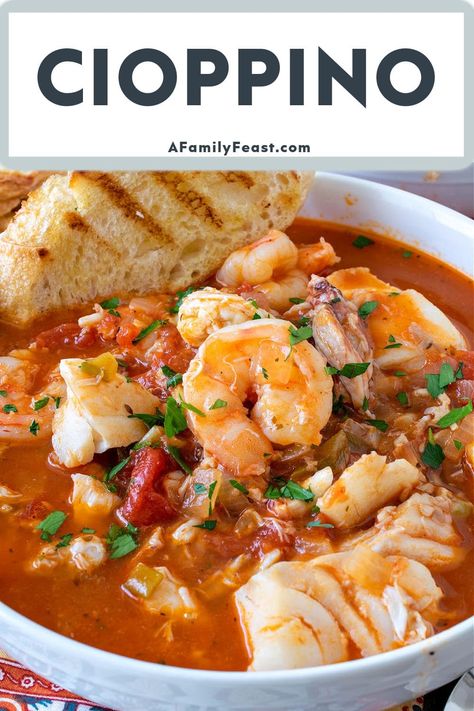 Cioppino Recipe Easy, Cioppino Recipe, Seafood Stew Recipes, Fish Stew Recipes, Seafood Soup Recipes, Seafood Dish Recipes, Fish Dinner Recipes, Seafood Entrees, Delicious Seafood Recipes