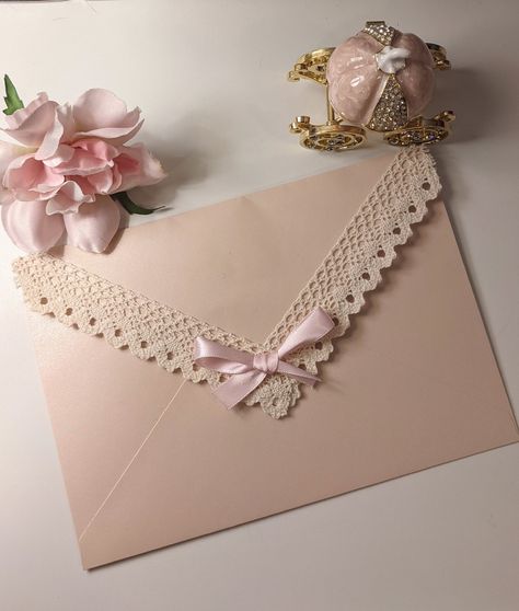 ♡ Show how much you care about them with words from your heart. These lacy envelopes are perfect for love letters, thank you cards, invitations, and more. ♡ ♡ Envelopes fit 5x7 cards or smaller. ♡ ♡ Envelopes are blush pink with a pink bow. White envelopes are also available in my shop! ♡ Heart Shaped Invitations, Origami Letter Envelopes, Pink Card Ideas, Cute Letter Envelope, Victorian Love Letters, Coquette Envelope, Cute Handmade Cards For Boyfriend, Cute Envelope Ideas, Thank You Gift