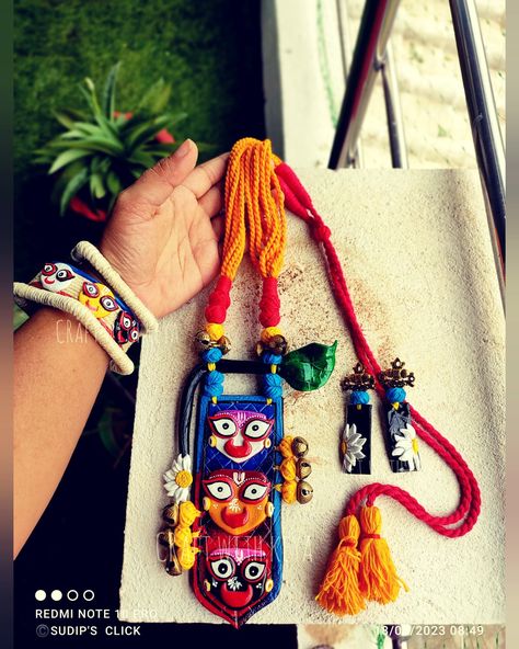 Bengali Clay Jewellery, Handmade Clay Jewelry Indian, Mdf Jewellery, Customised Jewellery, Junk Jewellery, Painted Necklace, Diy Jewelry Set, Diy Earrings Easy, Navratri Dress