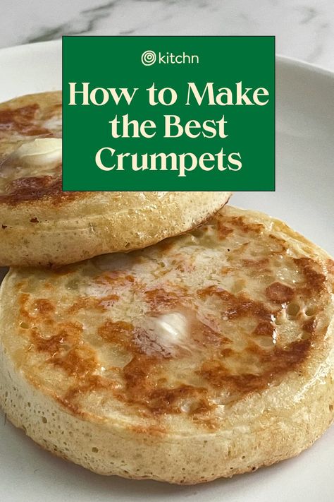 Crumpets Recipe, English Crumpets, Homemade Crumpets, Crumpet Recipe, Weekend Recipe, English Recipes, Scottish Food, How To Make Biscuits, Yeast Breads