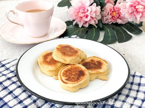 Griddle scones recipe Griddle Scones, Scones Recipe, Recipe Breakfast, Cuppa Tea, Scone Recipe, Plain Flour, Breakfast Ideas, Scones, Purpose Flour