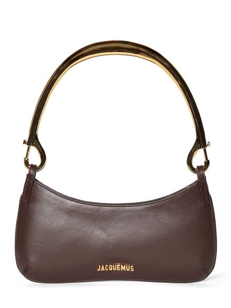 Height: 18cm Width: 32cm Depth: 3cm. Fixed shoulder strap. Top zip closure. Front logo detail. Color:brown. Material:100%COW #adv womens #bags #shoulder #handbags # Uni Bag, Jacquemus Bag, Girly Bags, Fancy Bags, Pretty Bags, Brown Bags, Strap Top, Cute Bags, Handle Bag