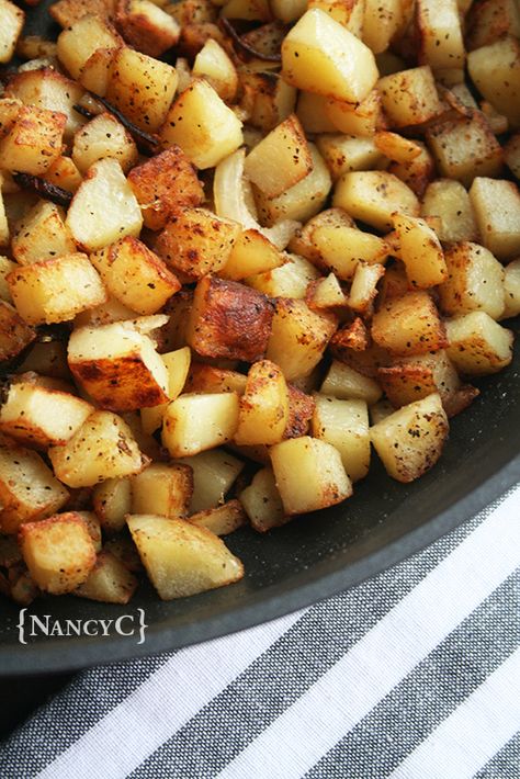 Make these fabulous potatoes from the popular First Watch restaurant! First Watch Potatoes, First Watch Potatoes Recipe, French Toast Batter, Seasoned Potatoes, First Watch, Vegetable Casserole, Breakfast Potatoes, Breakfast Brunch Recipes, Zucchini Recipes