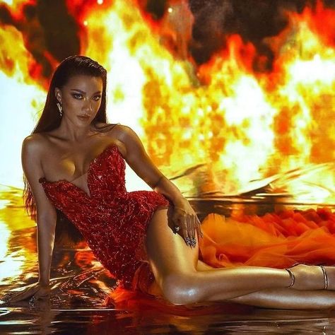 Fire Goddess, 21st Birthday Photoshoot, Beautiful Photoshoot Ideas, Grad Photoshoot, Creative Photoshoot Ideas, Glam Photoshoot, Halloween Photoshoot, Photoshoot Themes, Film Inspiration