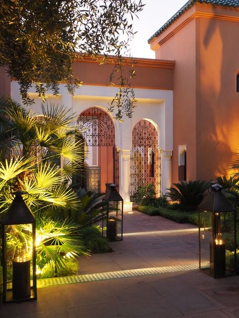 #house #homedesign #architecture #exterior La Mamounia Marrakech, Moroccan Villa, Moroccan Houses, Moroccan Interior Design, Design Marocain, La Mamounia, Moroccan Homes, Moroccan Interiors, Casas Coloniales