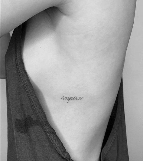 Rib Cursive Tattoo, Small Back Tattoos For Women Side, Tatuajes Astetics, Side Rib Tattoos Women, Side Rib Tattoo, Unbreakable Tattoo, Tattoo Writing Fonts, Tattoos On Back, Tattoos On Side Ribs