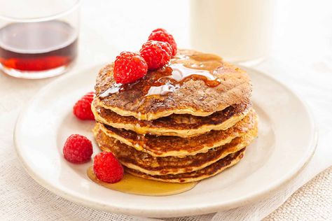 Oatmeal Pancakes! Looking for a gluten-free breakfast that tastes great and is easy to make? Well, look no further than these Oatmeal Pancakes. No special ingredients required — just rolled oats! #glutenfree #pancakes #glutenfreerecipes #simplyrecipes #oats #oatmeal #breakfast #quickrecipe Pancakes Oatmeal, Blueberry Buttermilk Pancakes, Oatmeal Buttermilk Pancakes, Homemade Pancake Mix, Buttermilk Pancakes Fluffy, Lemon Ricotta Pancakes, Healthy Pancakes, Pancake Recipe Buttermilk, Buttermilk Recipes