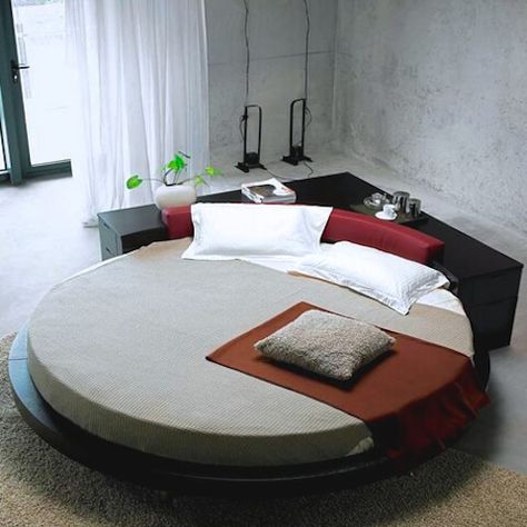 Round shaped king size bed helping in   decorating your bedroom comfortable king size mattress odd size bedframe bed frame circular round  mattress antique mattress cost of Round Mattress, Circle Bed, Bed Idea, Round Bed, Bed Platform, Round Beds, Decoration Inspiration, Space Saving Furniture, Cool Beds