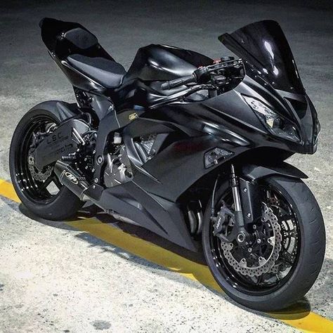 Kawasaki Ninja Sepeda Motor Sport, Pretty Bikes, Moto Ninja, Motor Balap, Ninja Motorcycle, Motor Kawasaki, Ninja Bike, Aventador Lamborghini, Kawasaki Bikes