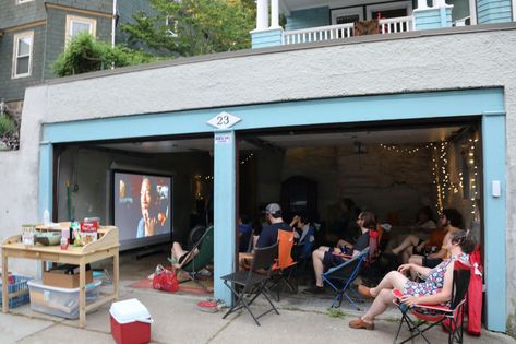 Garage Into Movie Room, Garage Movie Theater Diy, Projector In Garage, Garage Projector Screen, Garage Home Theater Ideas, Cool Garage Ideas Hangout, Garage Theater Ideas, Carport Hangout Ideas, Garage Hangout Space