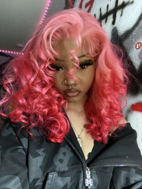 Pink Curls, Dye Eyebrows, Hair Black Women, Girl With Pink Hair, Moodboard Inspo, Blonde With Pink, Dyed Natural Hair, Cosplay Hair, Pretty Hair Color