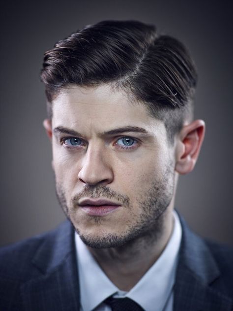 Jenna on Twitter: "@QueenEydie @BritActorsFan https://t.co/dMr7W176ex" Ramsey Bolton, House Bolton, Iwan Rheon, Ramsay Bolton, Portrait References, Face References, Guy Style, Hello Handsome, Handsome Guys