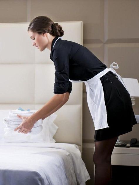 Front Desk Hotel, Housekeeping Uniform, Hotel Housekeeping, Hotel Worker, Hotel Secrets, Hotel Uniform, Staff Uniforms, Maid Uniform, Women's Uniforms