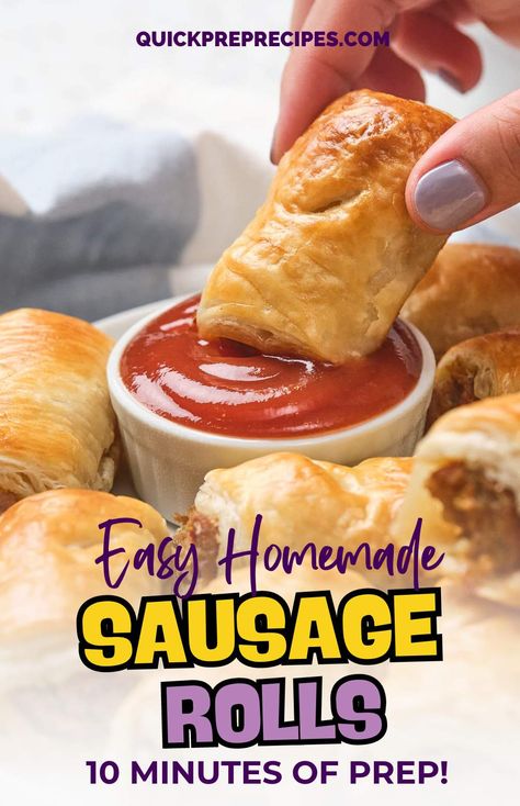 Easy Sausage Roll Recipe Rolls Recipe Easy, Winter Holiday Recipes, Brisket Recipes Smoked, Homemade Sausage Rolls, Sausage Wrap, Pasties Recipes, Sausage Rolls Recipe, Sausage Bake, Easy Treat