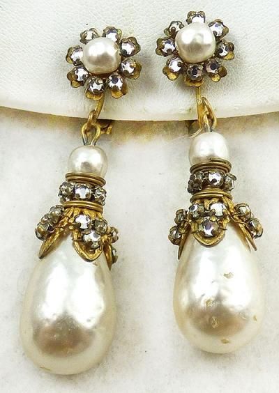 Miriam Haskell Pearl Drop Earrings - Garden Party Collection Vintage Jewelry Mid Century Earrings, Miriam Haskell Jewelry, Steam Punk Jewelry, Mother Of Pearl Earrings, Miriam Haskell, Drop Dangle Earrings, Pearl Earrings Dangle, Bride Jewellery, Art Deco Jewelry