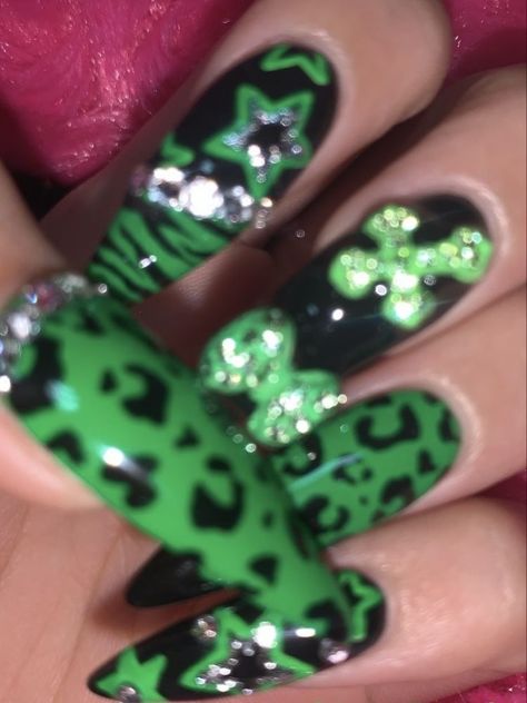 Nails With Animal Print, Gyaru Nails, Punk Nails, Goth Nails, Grunge Nails, Y2k Nails, Really Cute Nails, Unique Acrylic Nails, Bling Acrylic Nails