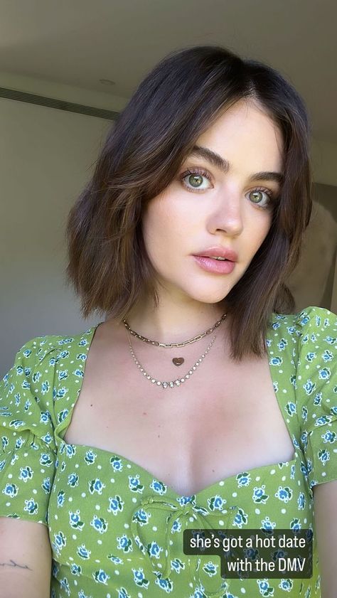 Lucy Hale Hair Short, Lucy Hale Haircut, Lucy Hale Makeup, Lucy Hale Hair, Lucy Hale Style, Imogen Poots, Haircuts Straight Hair, Lucy Hale, Short Hair With Bangs