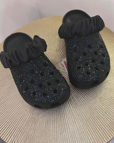 Crystal crocs, can be done in any colour crocs and any colour crystal. Also available in kids, junior and adult sizes. Black Crocs With Silver Charms, Cute Black Crocs, Crocs Bedazzled, Croc Fashion, Customize Crocs, Croc Designs, Crocs Diy, Bedazzled Crocs, Bling Socks